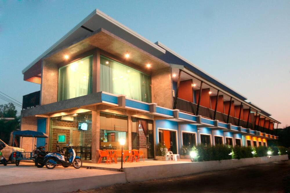 The Aireen Hotel 2/41