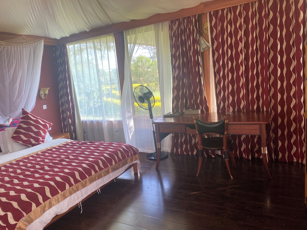 AA Lodge Masai Mara 10/50