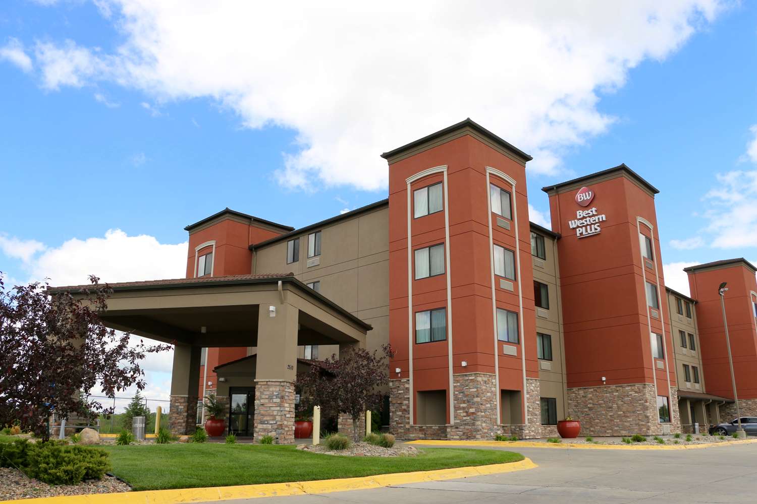 Best Western Plus Omaha Airport Inn 2/41