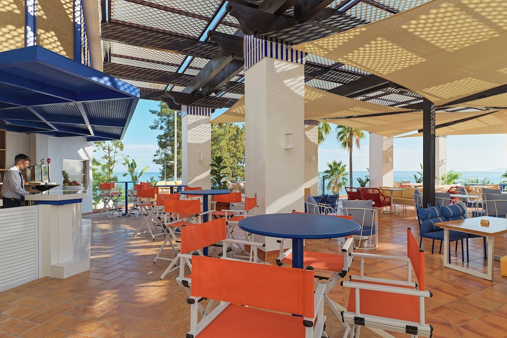 H10 Estepona Palace 34/50
