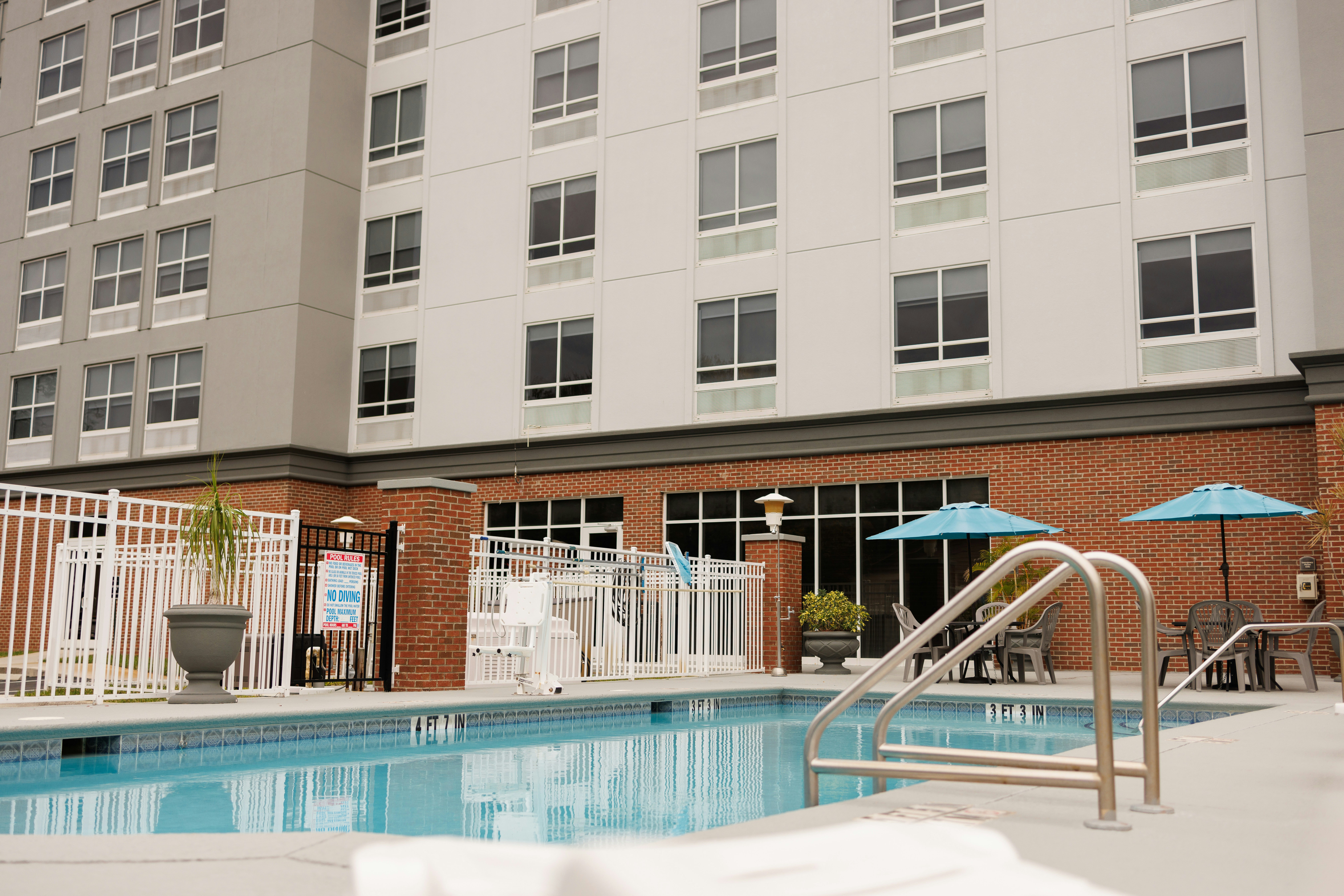 Holiday Inn Winter Haven 2/45