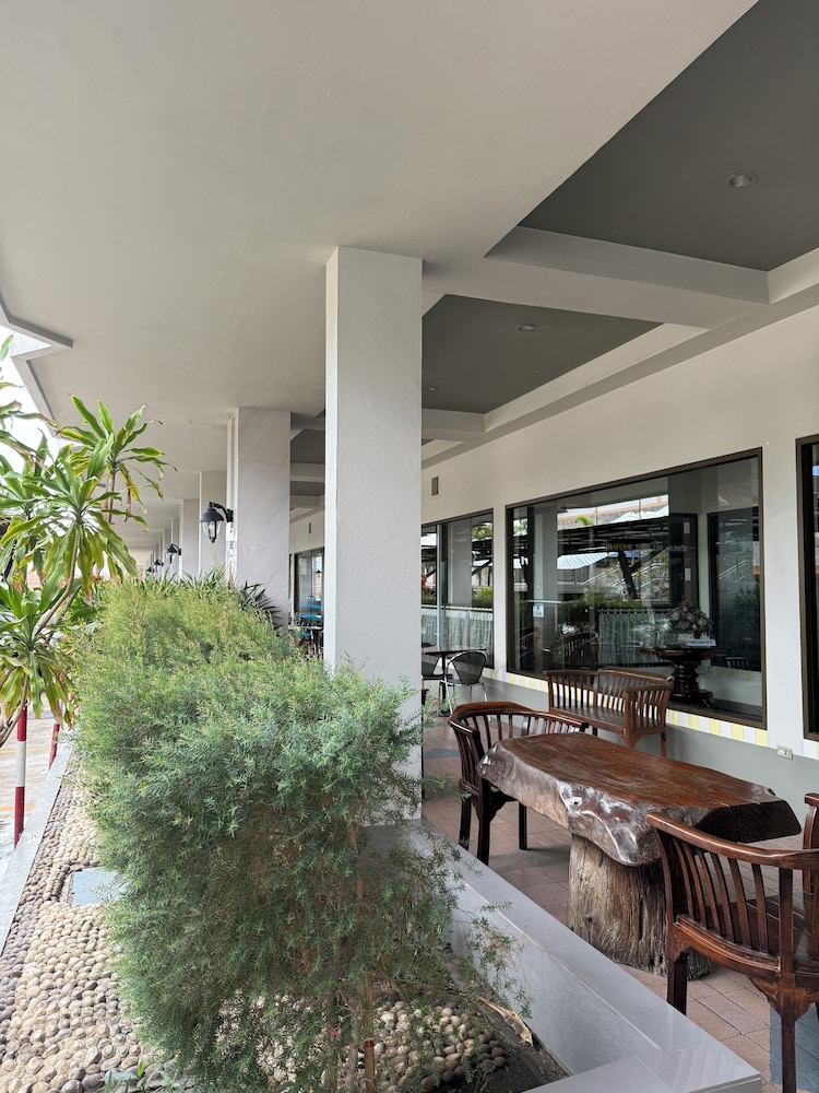 Lopburi Residence Hotel 5/46