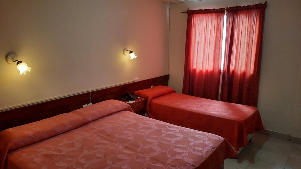 Hotel Marilian II 17/36