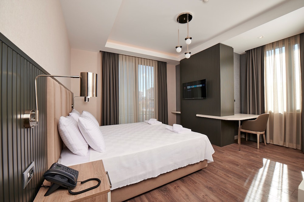 Livinton Hotel 29/58