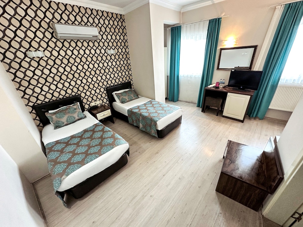 ELITE, TWIN BEDS