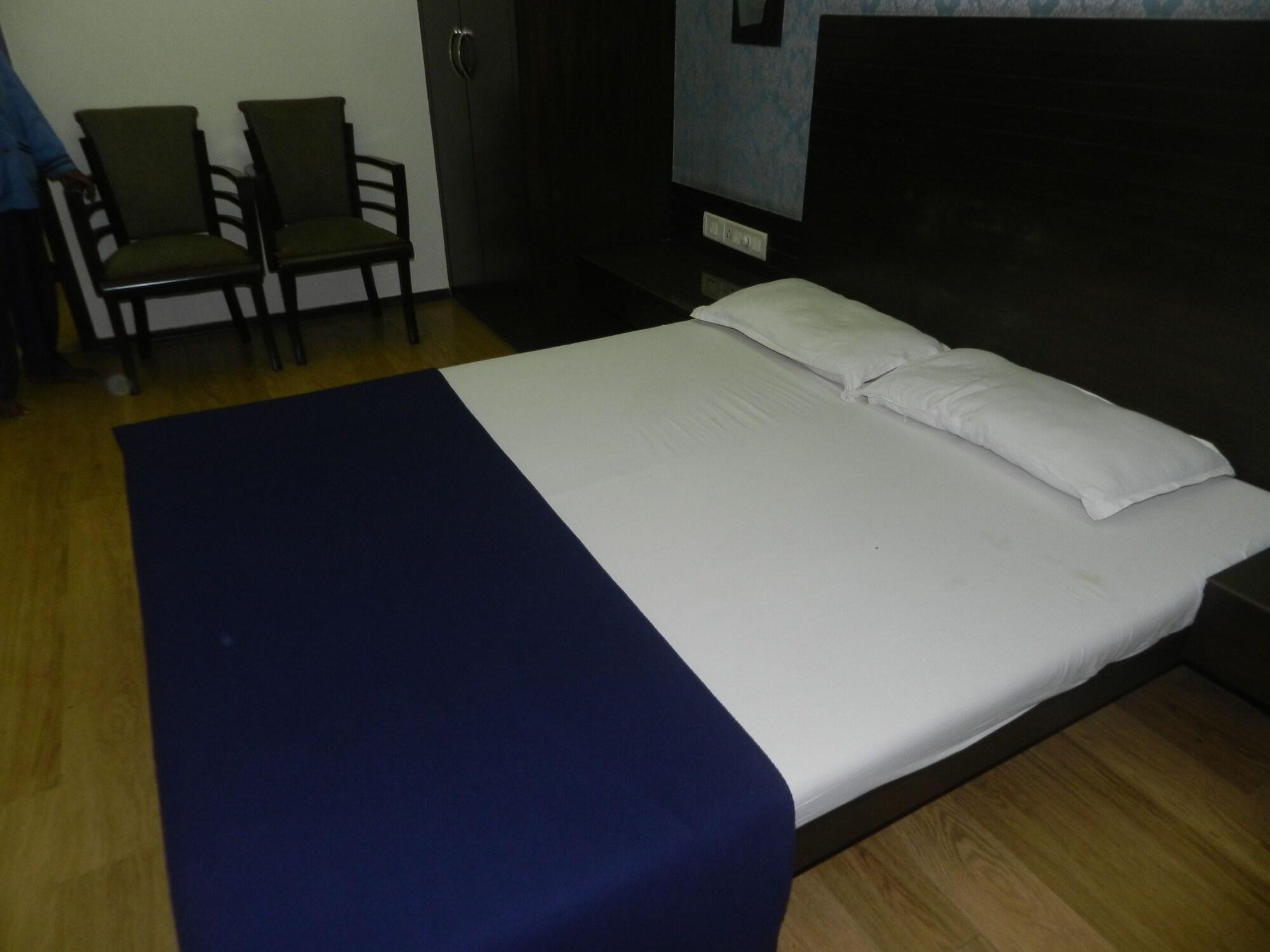 Hotel Sweet Home 5/21