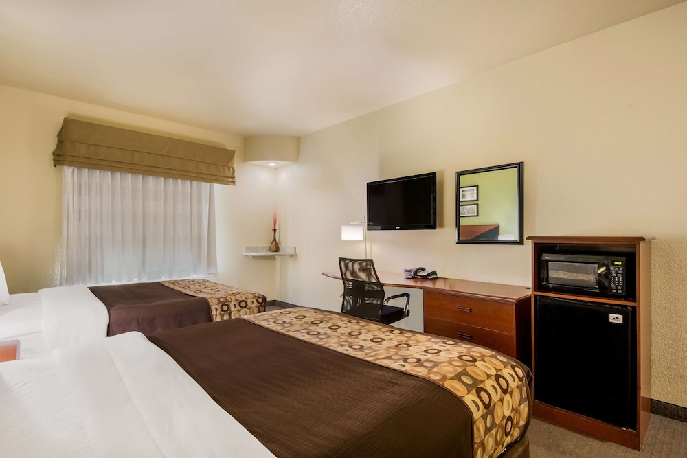 جناح بسريرين كوين، Best Western Sea World/Lackland AFB NW Hotel Suites 2/10