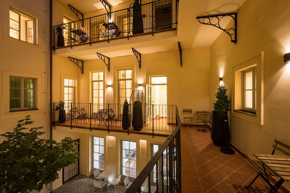 Empirent Apartments Prague Castle 27/50