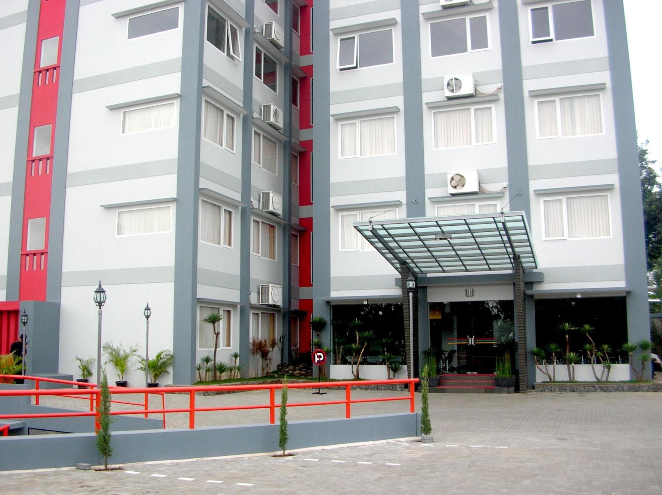 Wirton Dago Hotel 38/49