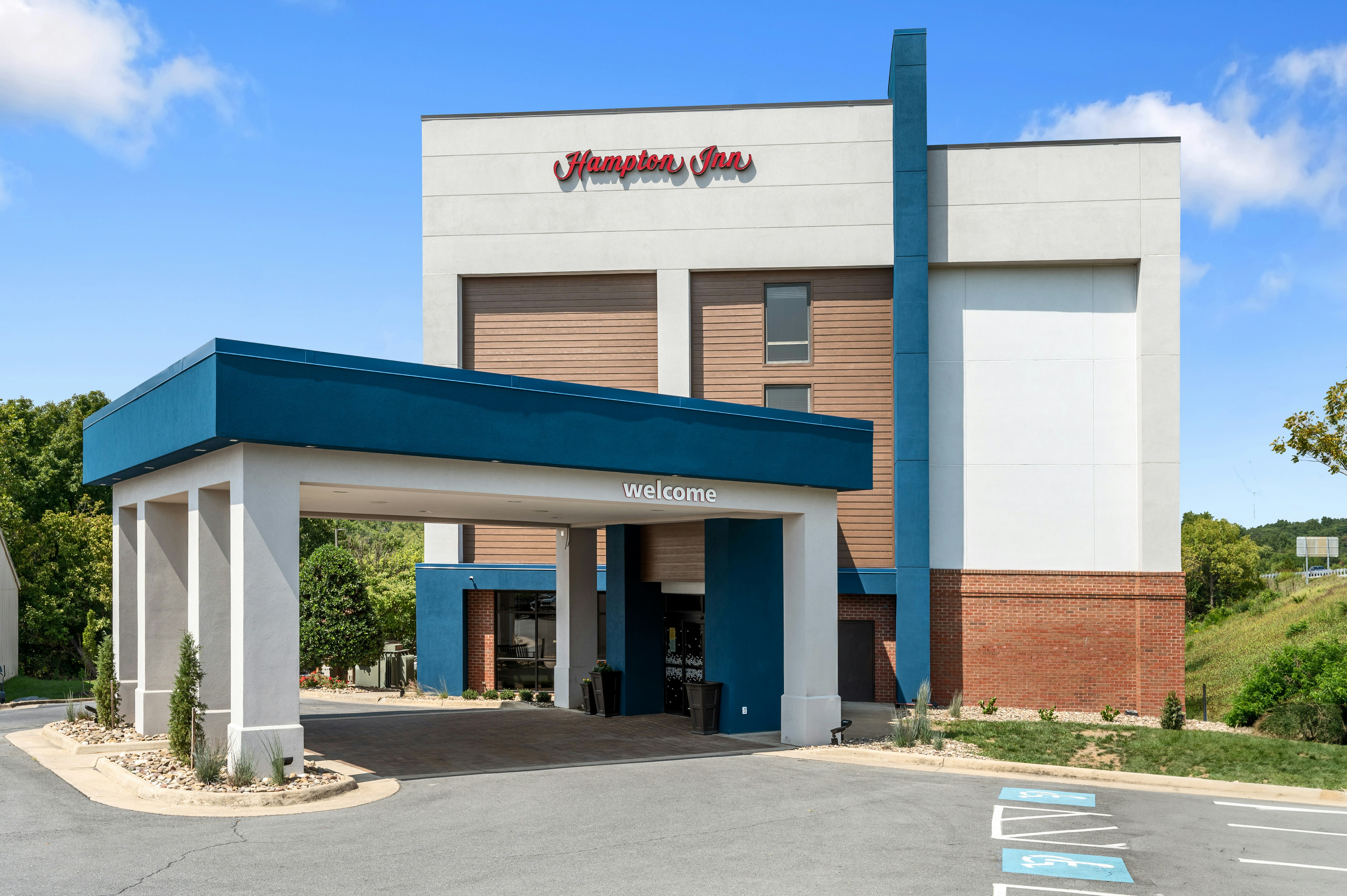 Hampton Inn Front Royal 37/39