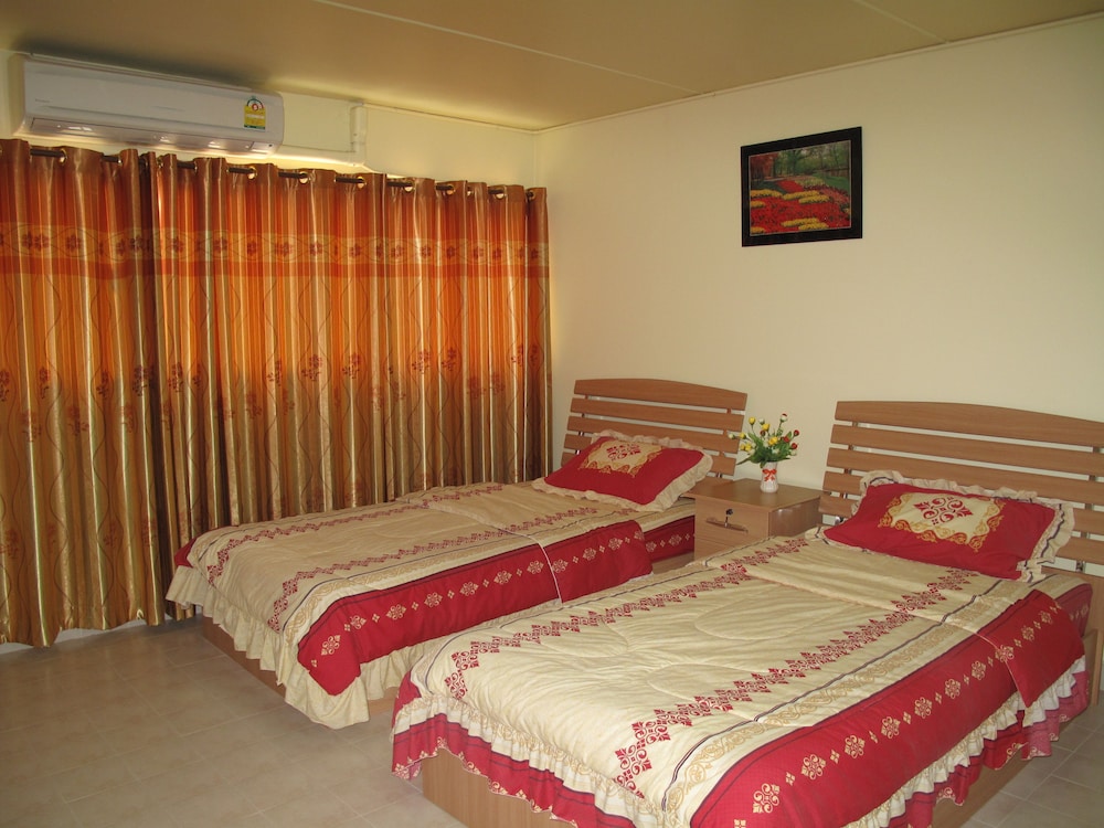 Sk Muangthongthani Apartment 8/48