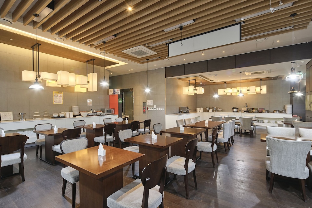 JEJU CENTRAL CITY HOTEL 38/50