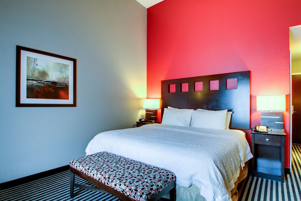 Hampton Inn Birmingham Leeds 20/74