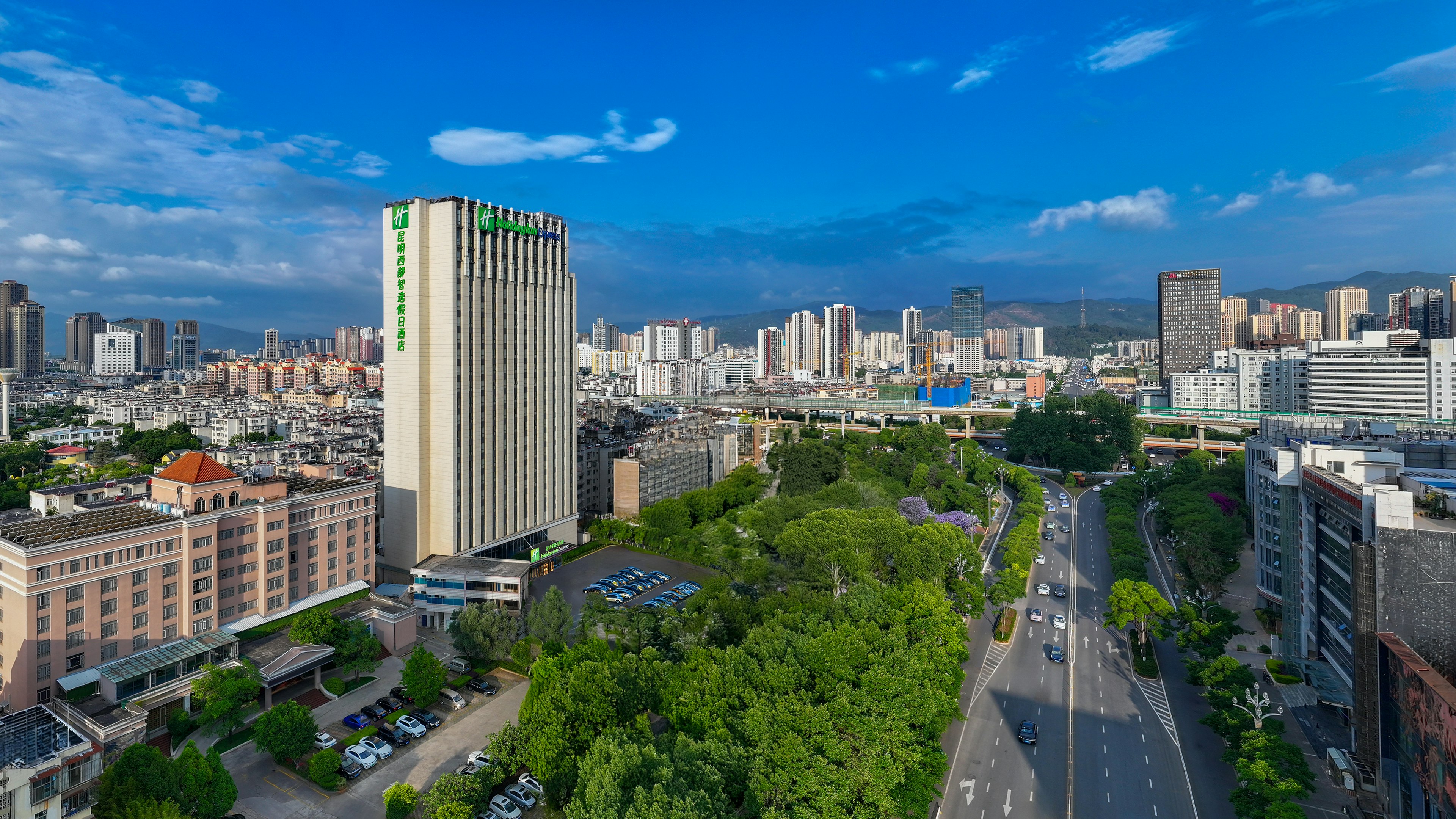 Holiday Inn Express Kunming West 41/49
