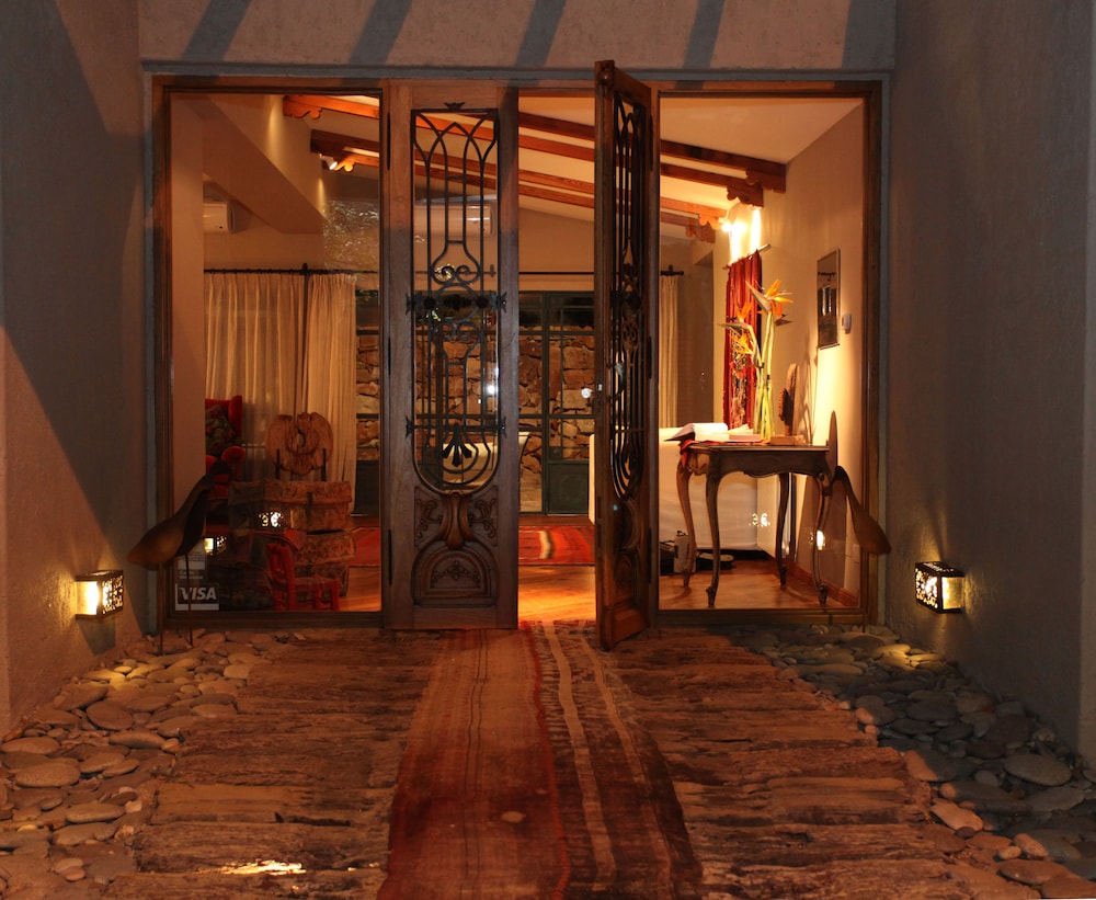 KKALA BOUTIQUE HOTEL 51/70
