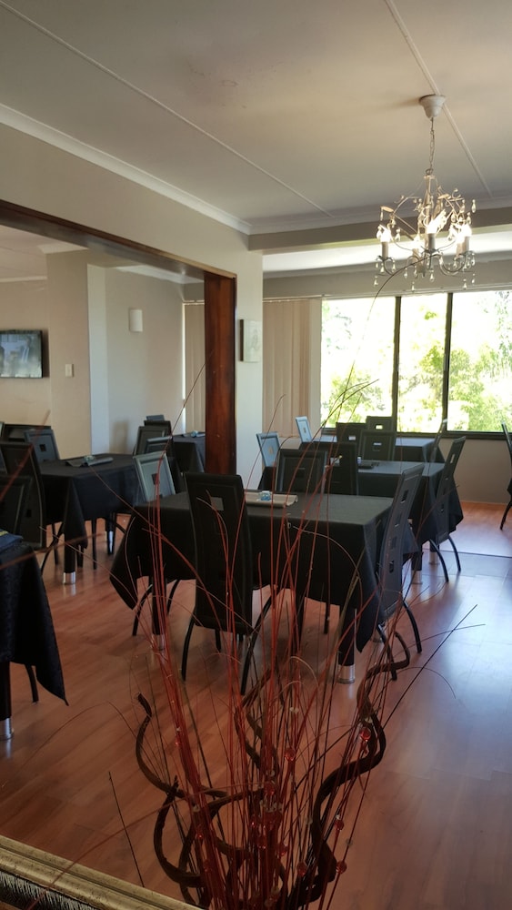 Luxury Heights Guesthouse 20/26