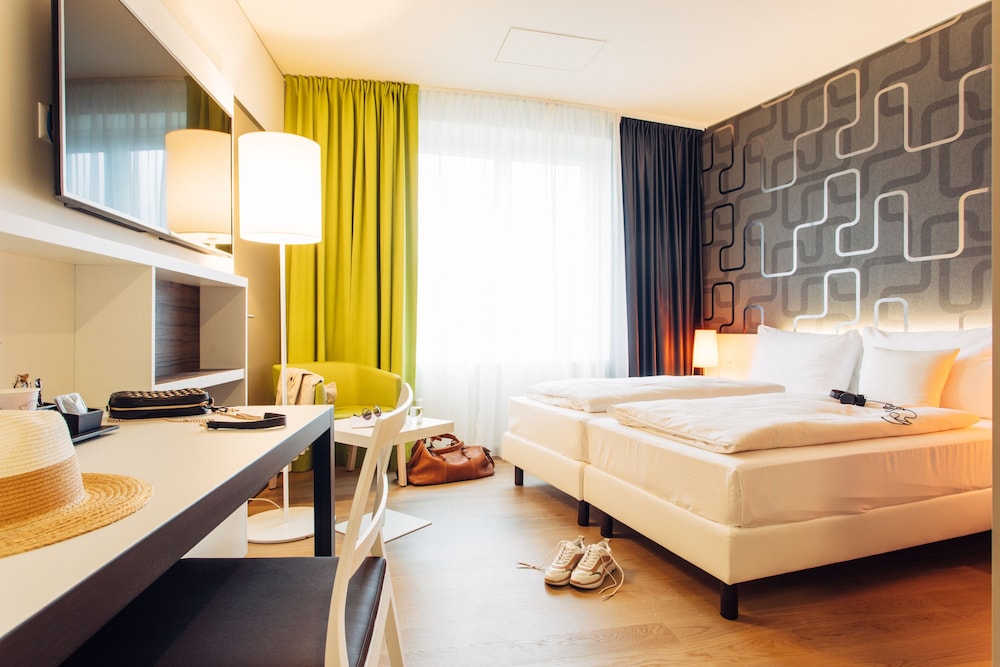 STANDARD, DOUBLE OR TWIN BED