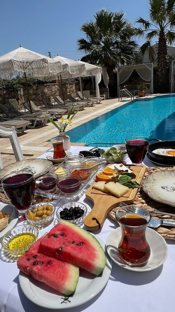 Cunda Paradise Butik Otel 45/56