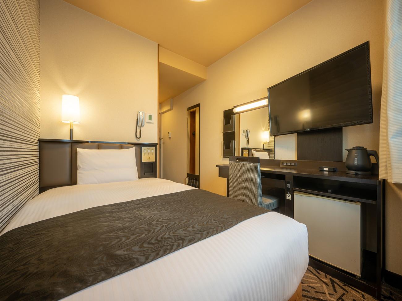 Semi Room, Standard, Single, Semi Double Bed, Smoking