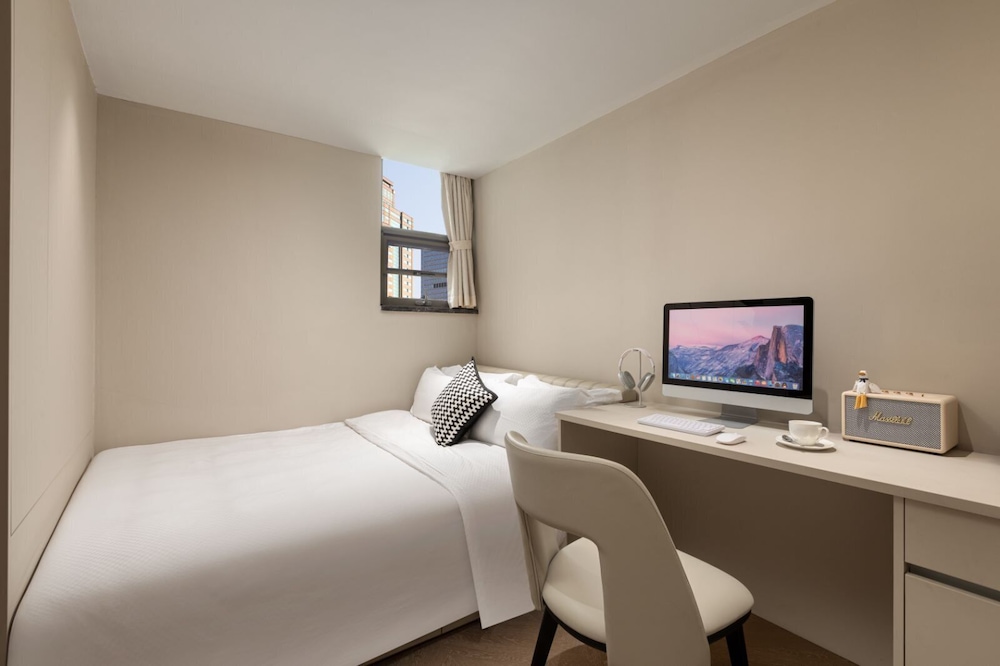 CM Plus Service Apartment Shenzhen Taige 39/48