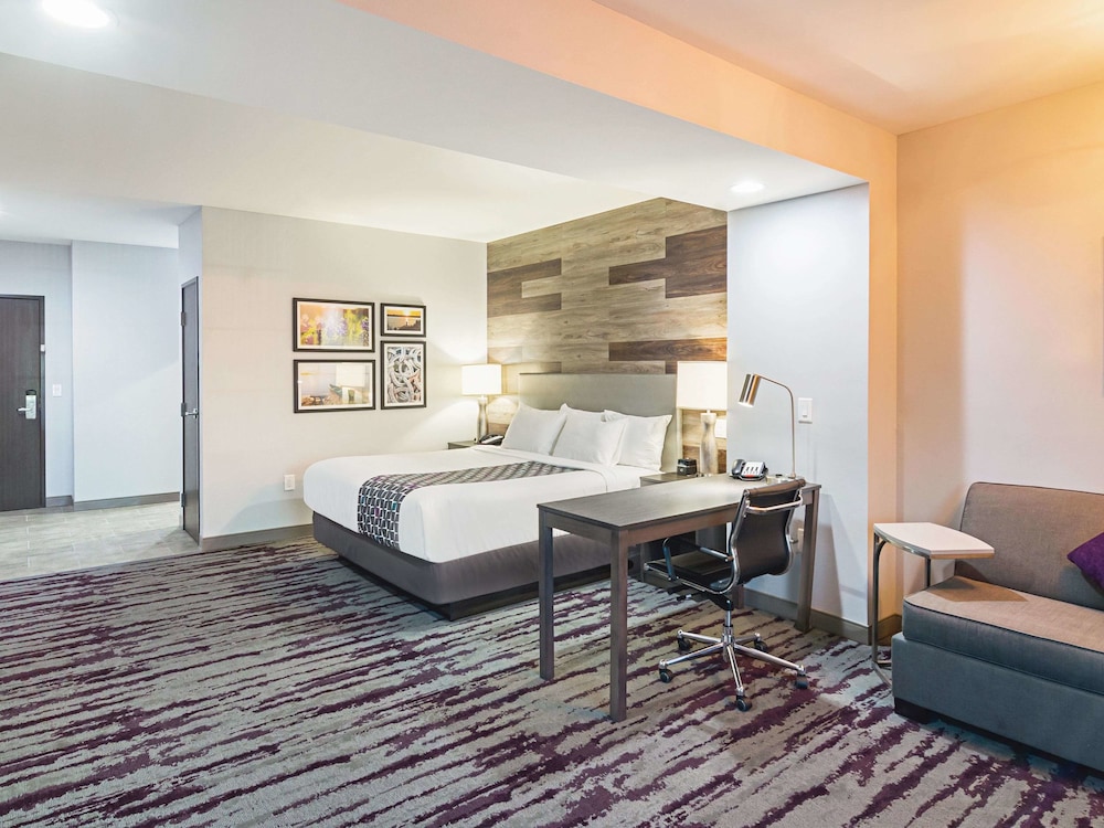La Quinta Inn Suites By Wyndham Dallas Wylie 15/44