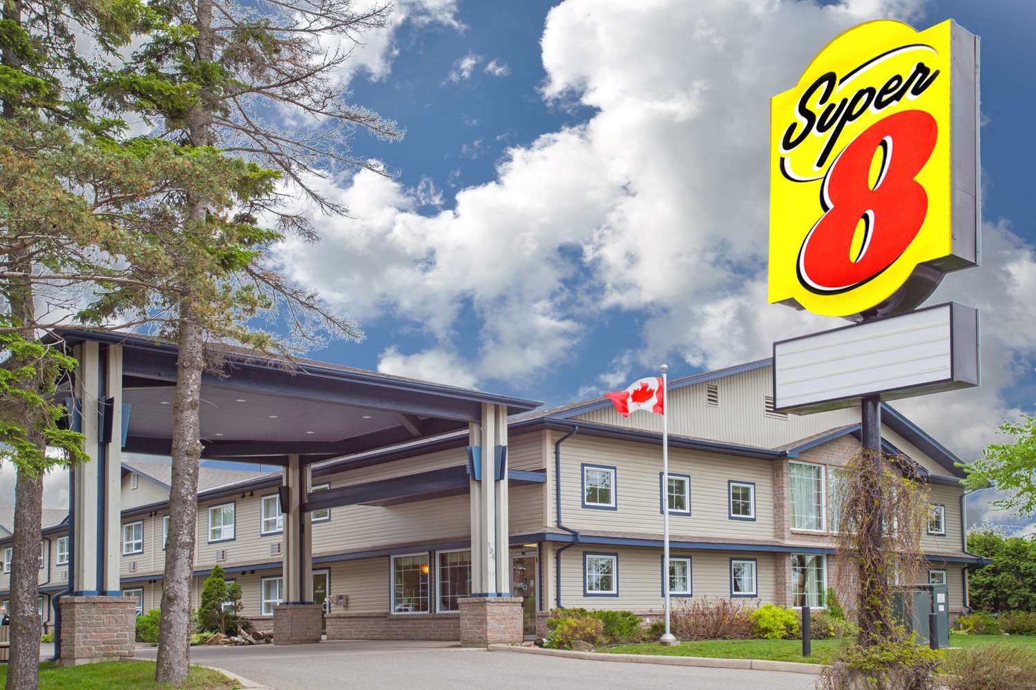 Super 8 By Wyndham Sault Ste Marie On 5/16