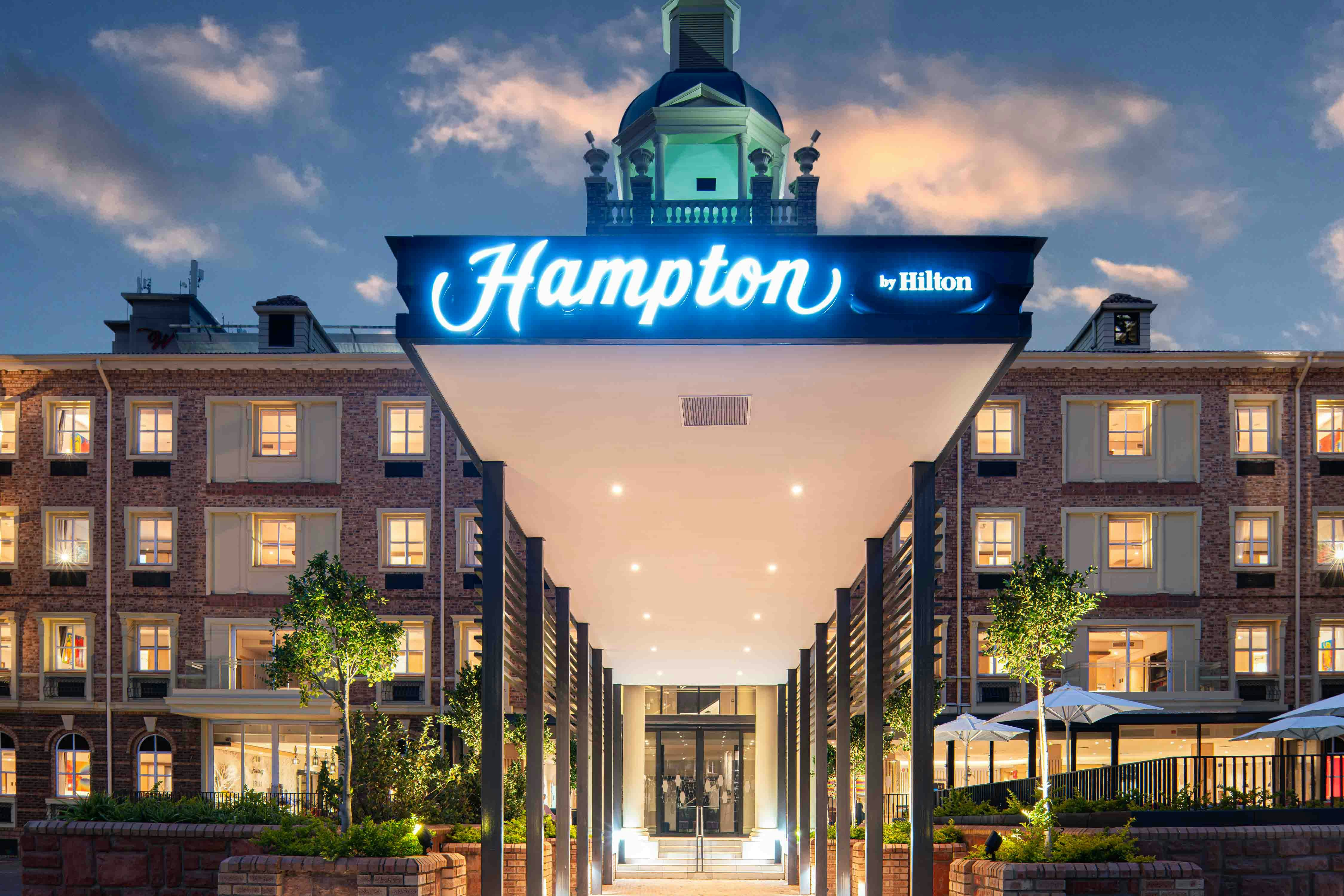Hampton by Hilton Sandton Grayston photo3