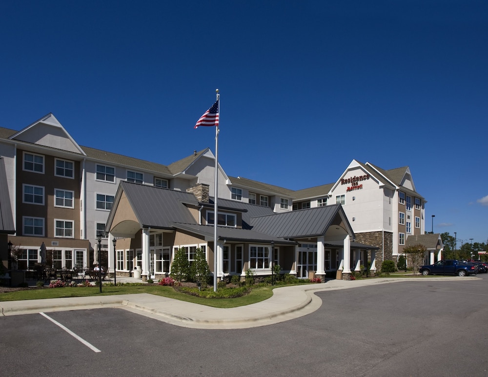 Residence Inn by Marriott Fayetteville Cross Creek 1/36
