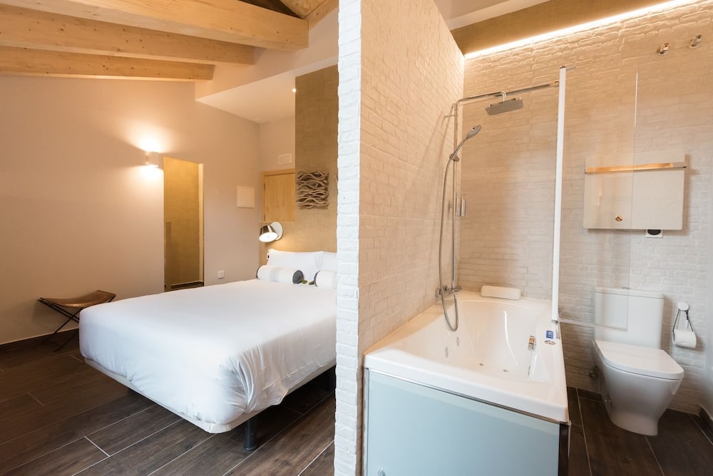Hotel Sagarlore 29/59