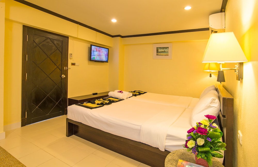 Krabi City Seaview Hotel 18/50