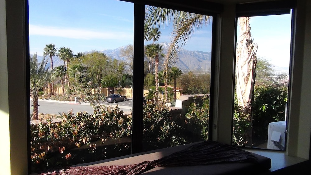 The Spring Resort and Spa - Adults only 6/69
