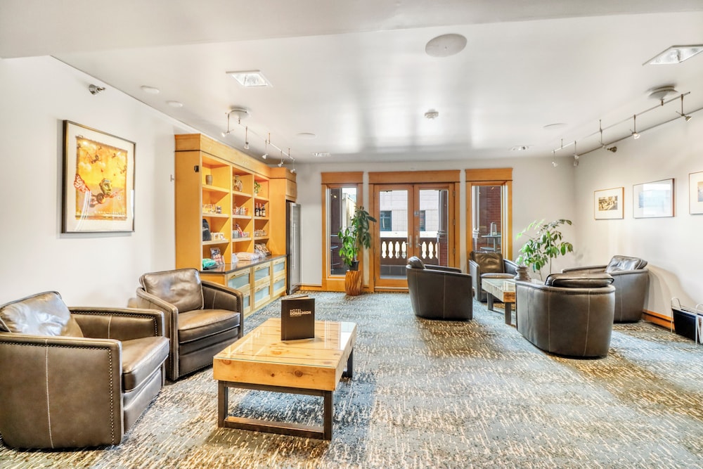 Hotel Donaldson 24/49