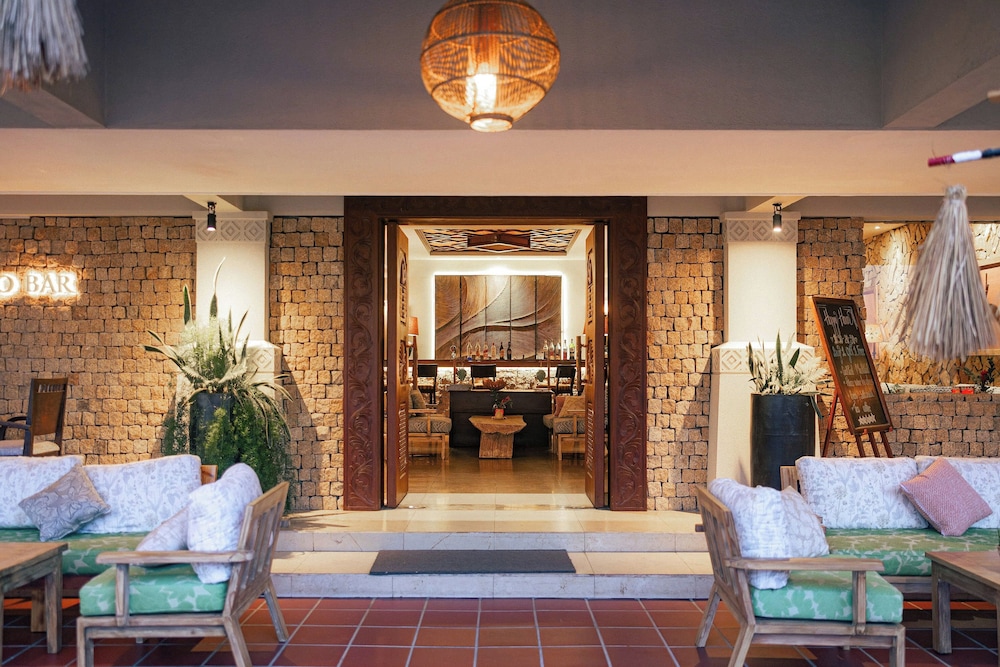 Palm Garden Beach Resort & Spa 7/48