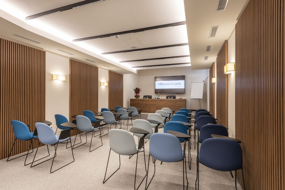H10 Palazzo Galla 62/70