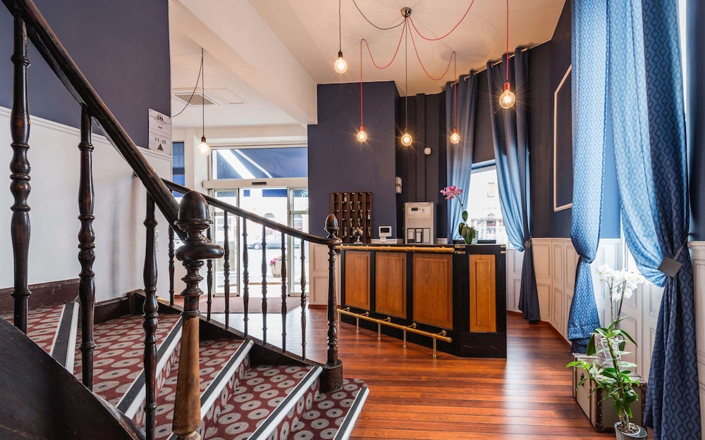 Brit Hotel de Paris 5/33