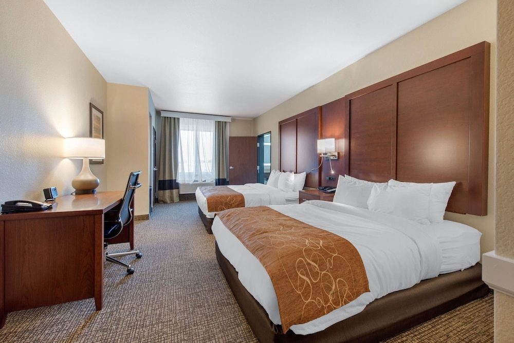 SUITE, 2 QUEEN BEDS, ACCESSIBLE