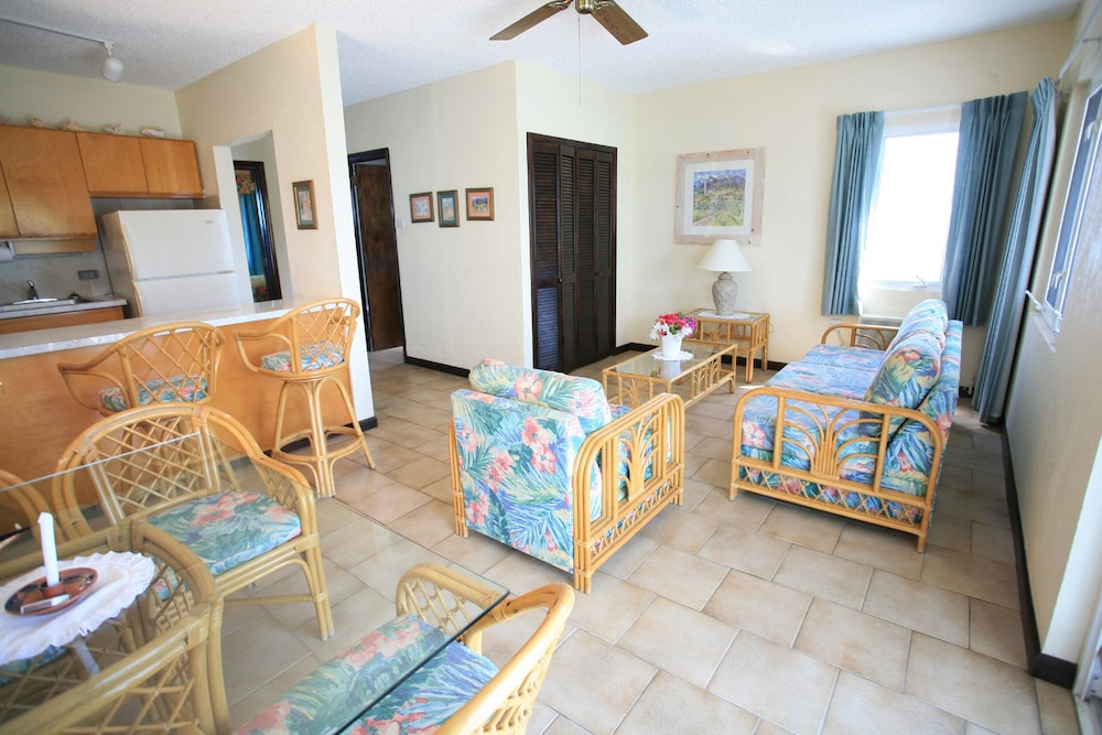 TIMOTHY BEACH RESORT 23/50