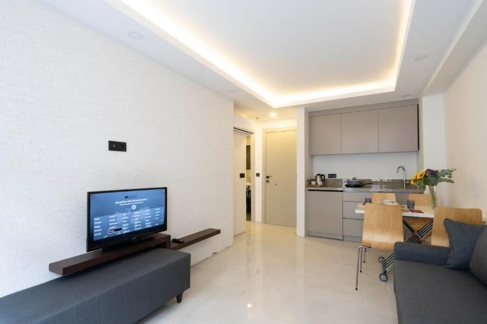 Arach Hotel Harbiye 50/73