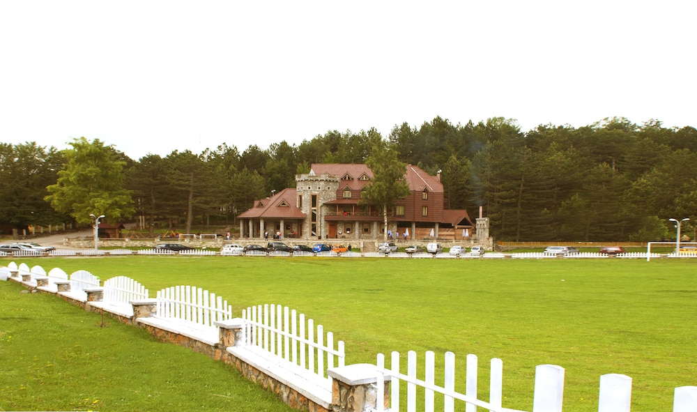 NATYRAL RAZMA RESORT 42/50