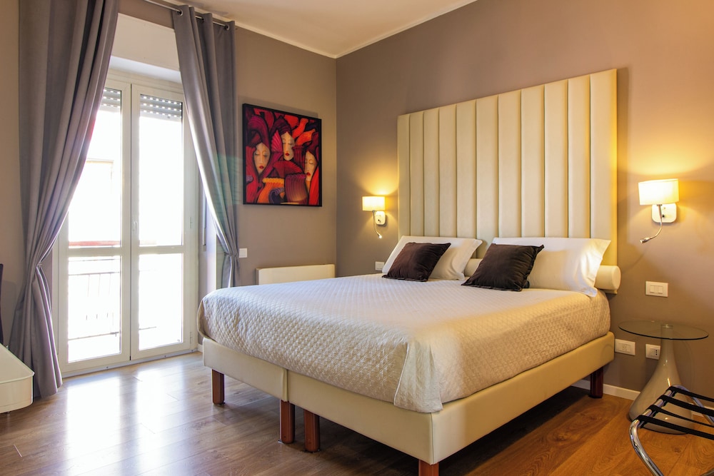 Album Boutique Rooms 10/50