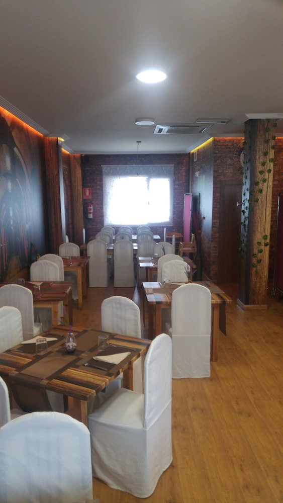 Hotel Alfageme 23/49