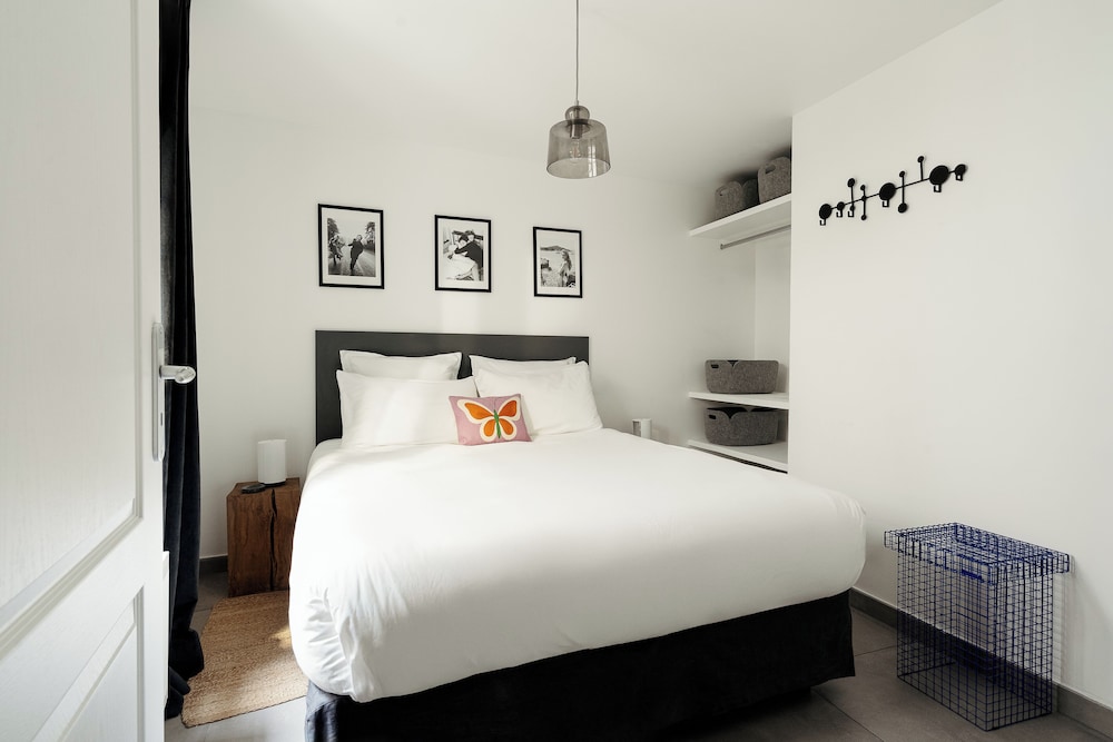1 BEDROOM, DELUXE, APARTMENT, TERRACE