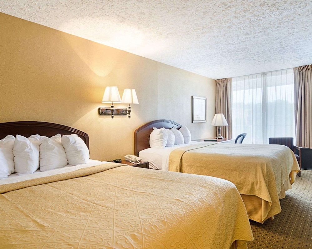 Quality Inn Lewisburg 20/49