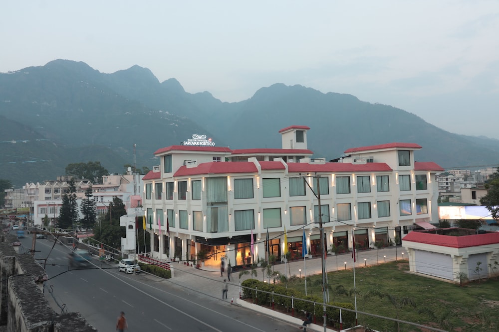 The Vaishno Devi Sarovar Portico Katra 6/66