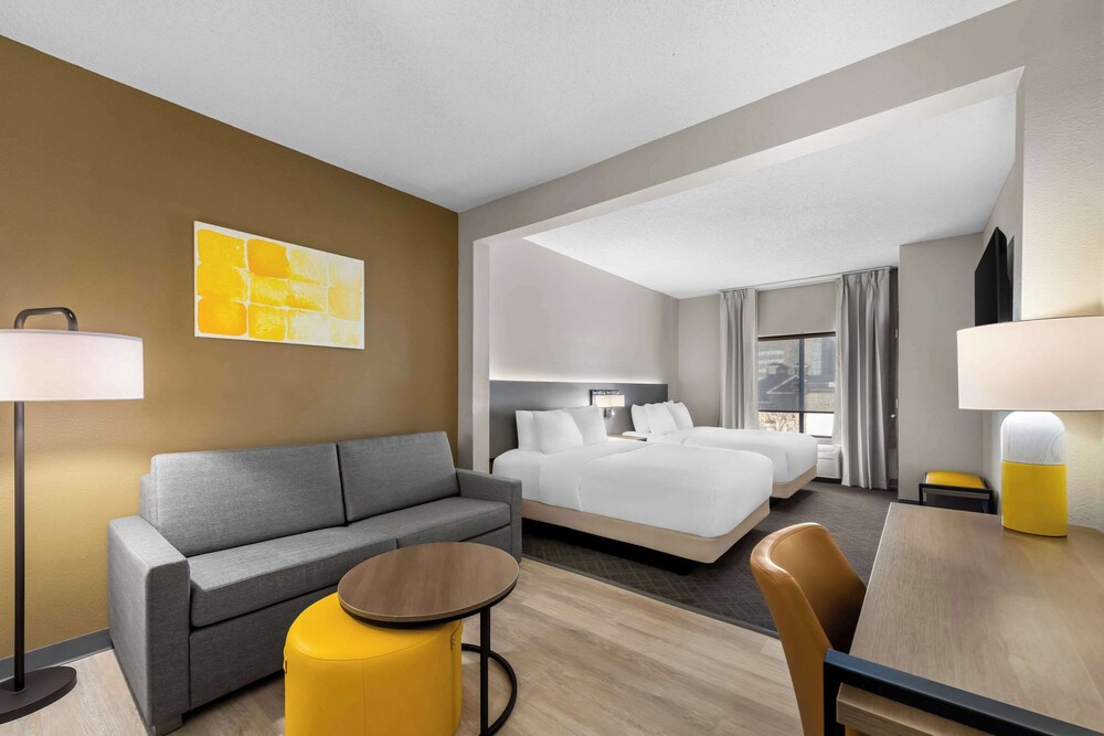 Comfort Suites Stevens Point 21/63