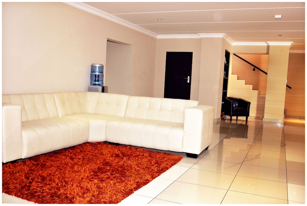 Eagle Nest Luxury Accommodation 28/37