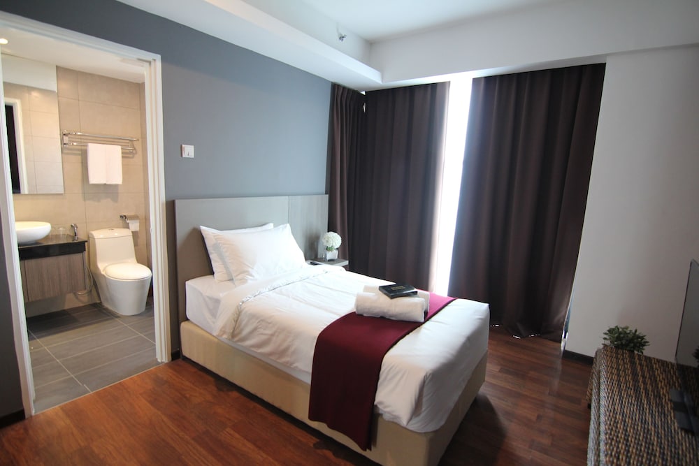 Nexus Regency Suites & Hotel 34/69
