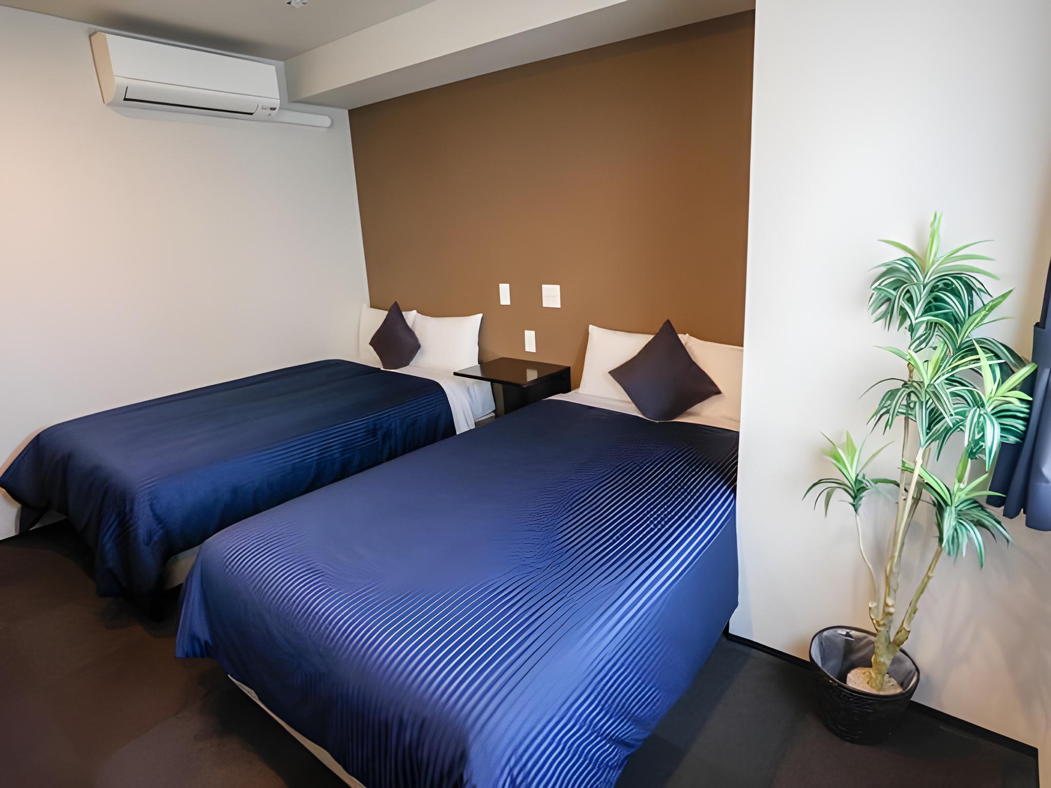 Semi Room, 2 Semi Double Beds, Smoking
