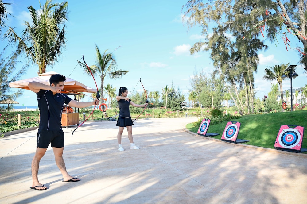 Emerald Ho Tram Resort 38/47