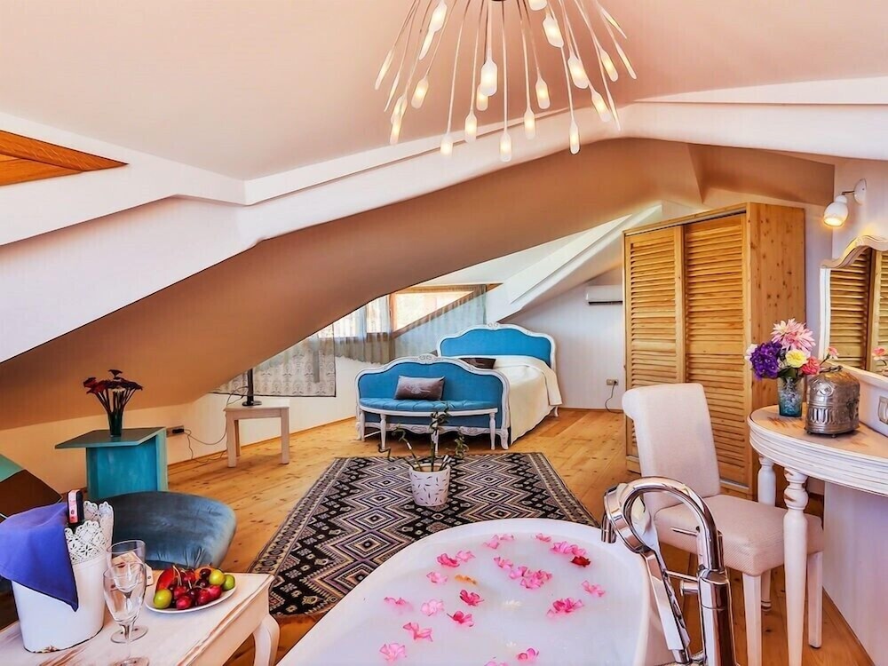 Oyster Residence - Adults Only 55/71